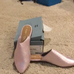 TOMS mules